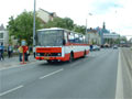 Autobus č. 424 na lince č. 1 při zastavení provozu tramvají - 7. 5. 2005