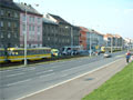 Nehoda autobusu s tramvají T3 č. 205+195 před CAN 5. 5. 2006