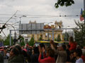 Zastavené tramvaje při průjezdu vojenské techniky přes sady Pětatřicátníků 2. 5. 2010