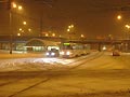 Souprava 208+245 u Hlavního nádraží pozdě večer 6. 1. 2004 po čerstvé sněhové nadílce