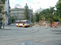 Obnovený provoz tramvají kolem bývalého bloku domů U Zvonu 2. 9. 2002 