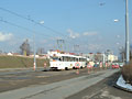 Souprava T3 250+251 projíždí dočasně zrušenou zastávkou Slovanské údolí 28. 2. 2004