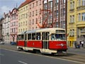 Vůz T2 č. 133 na Klatovské třídě směřuje na Bory 27. 6. 2009