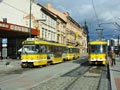 Již zastavující tramvaje v zastávce Anglické nábřeží 1. 4. 2015