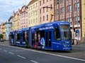 40T č. 385 s reklamou Škoda nad zastávkou Dobrovského 17. 5. 2025
