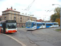 Citybus č. 461 na posunuté zastávce linky č. 30 spolu s Vektrou mimořádně na lince č. 1 - náměstí Milady Horákové 9. 10. 2004